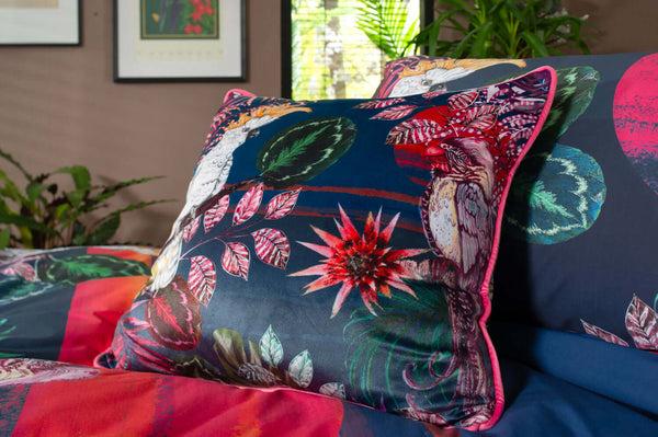 Deyongs KN The Parrot And The Cockatoo Designer Bedding Collection