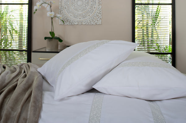 Deyongs Organdie Swirl Embroidered 200TC Cotton Duvet Set