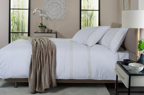 deyongs Organdie Swirl Embroidered 200TC Cotton Duvet Set