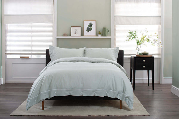 Deyongs Southport Cotton Duvet Set With Button Cuff Detail
