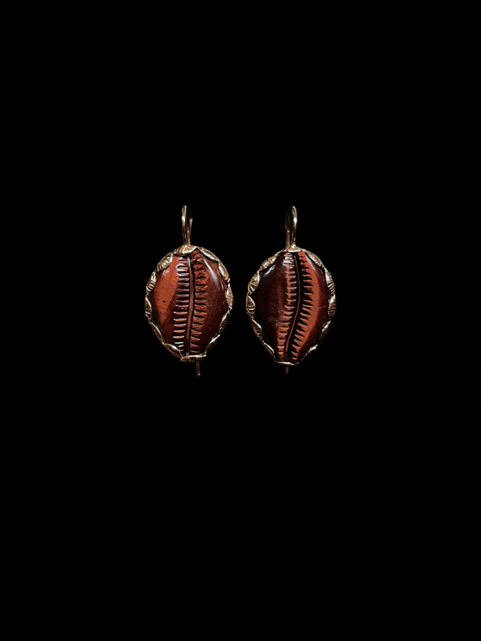 dezso by sara beltran Classic Carved Cowry Anadara Set Earring