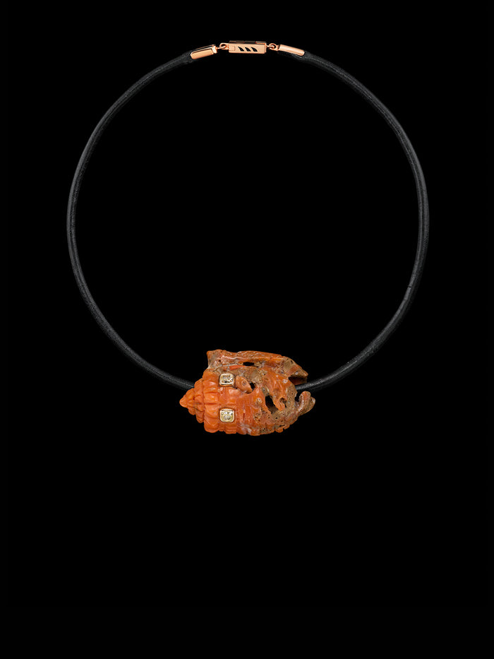 Dezso By Sara Beltran Classic Coral Conch Bead With Cushion Cut Diamonds 2