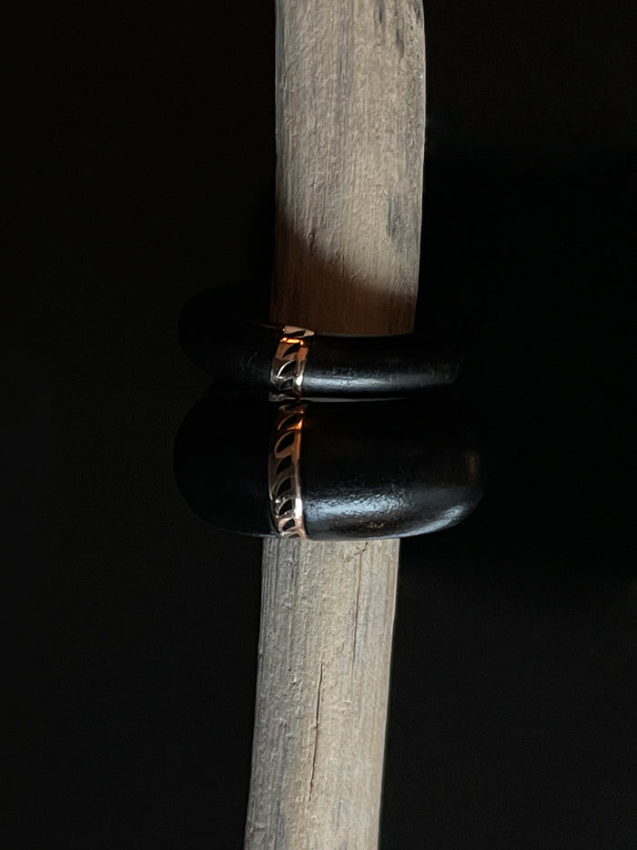 dezso by sara beltran Classic Ebony Wood Ring with Gold