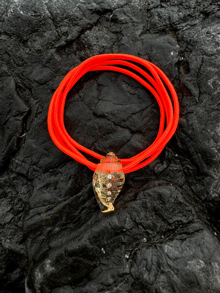 dezso by sara beltran Classic Helmet Shell Bead with Diamonds