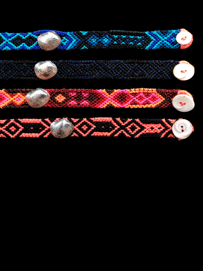 dezso by sara beltran Classic Silver Anadara Mexican Bracelet