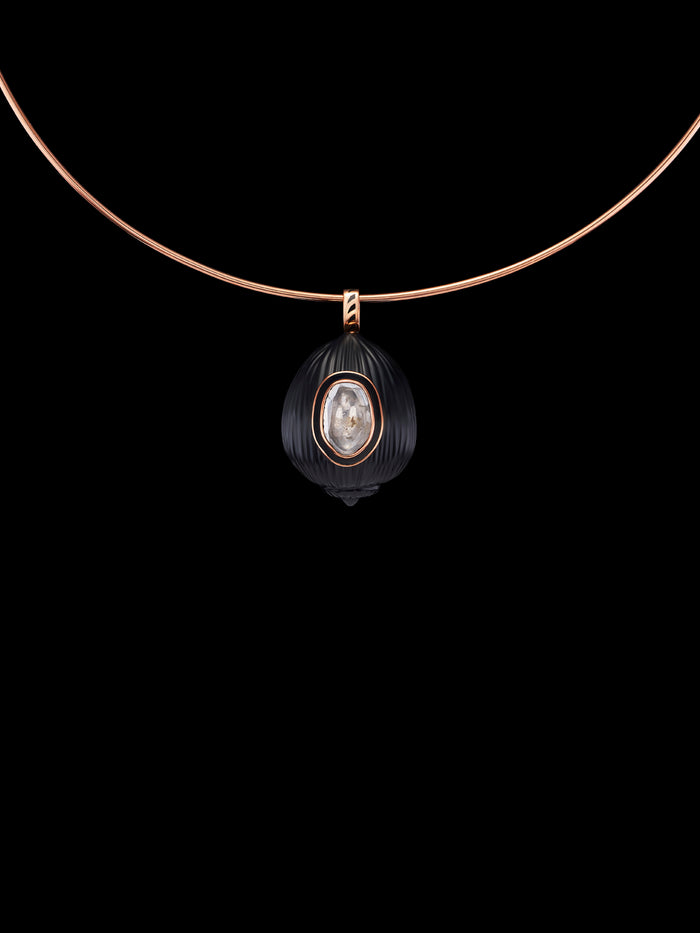 dezso by sara beltran Coquito Enamel with Polki Diamond Charm