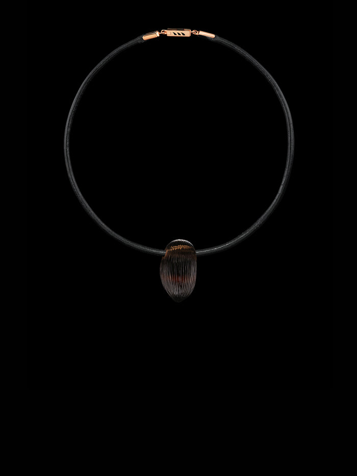 Dezso By Sara Beltran Carved Coquito Bead