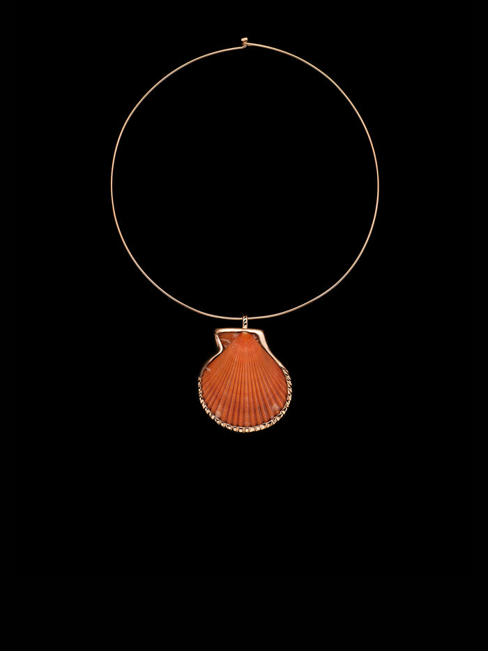 Dezso By Sara Beltran Clam Shell Charm