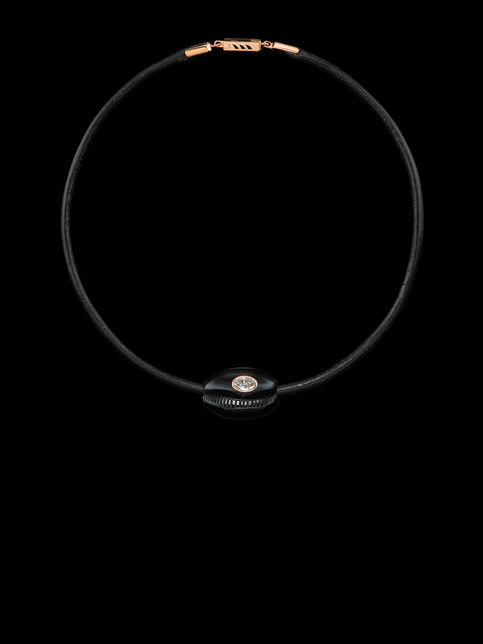 Dezso By Sara Beltran Cowry Bead With Oval Diamond