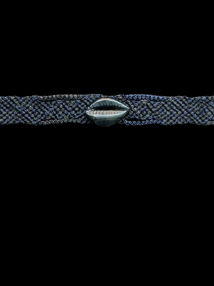 Dezso By Sara Beltran Cowry Mexican Bracelet