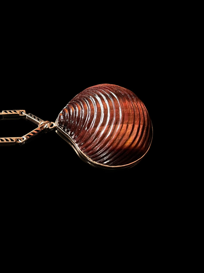 Dezso By Sara Beltran Grande Venus Charm