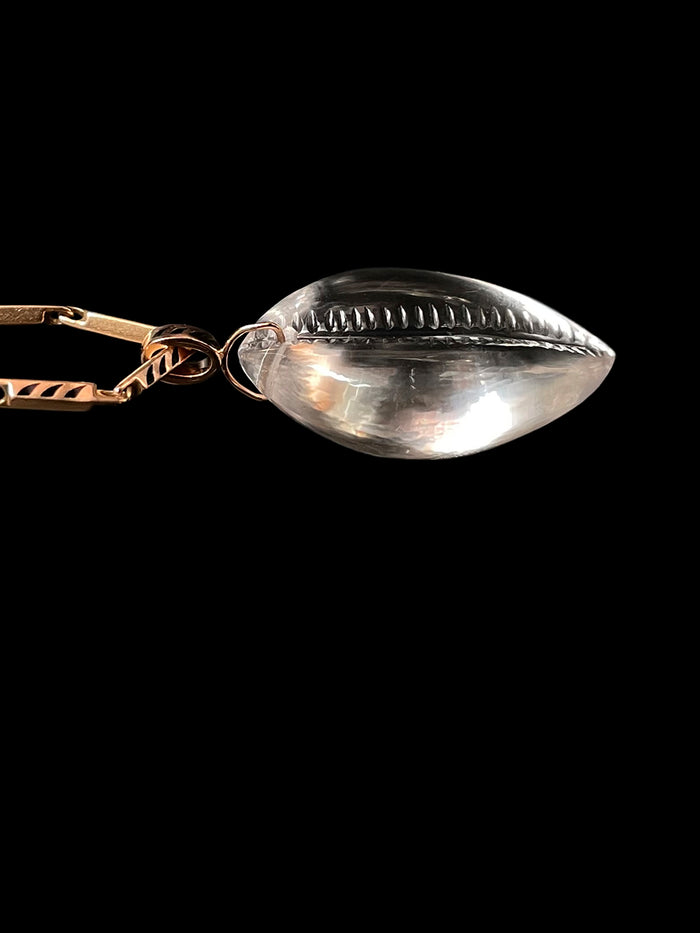 Dezso By Sara Beltran Medio Carved Cowry Charm