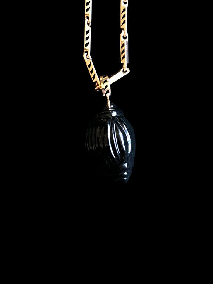 Dezso By Sara Beltran Onyx Tulip Shell