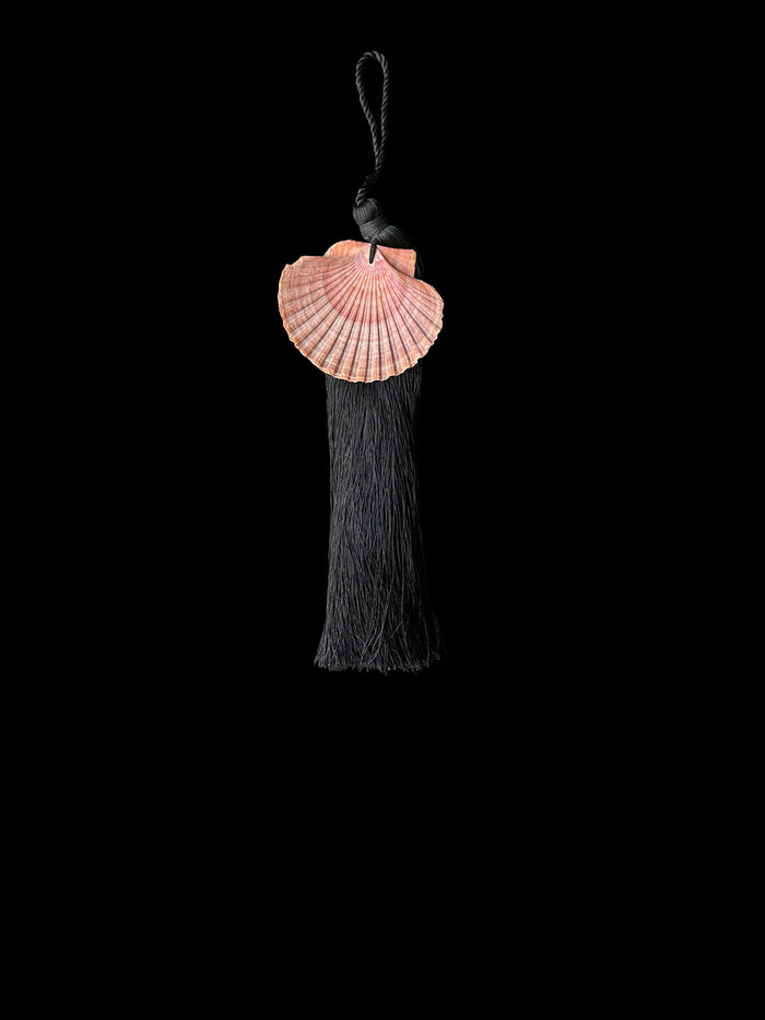 dezso by sara beltran Scallop Shell Tassel
