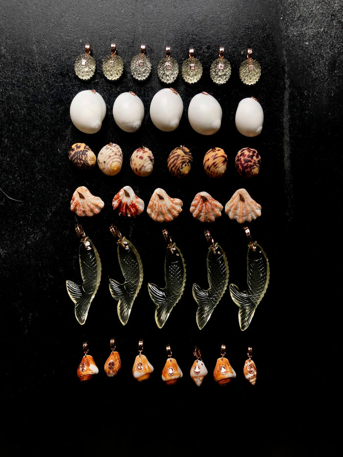 Dezso By Sara Beltran Striped Brown Turbo Shell