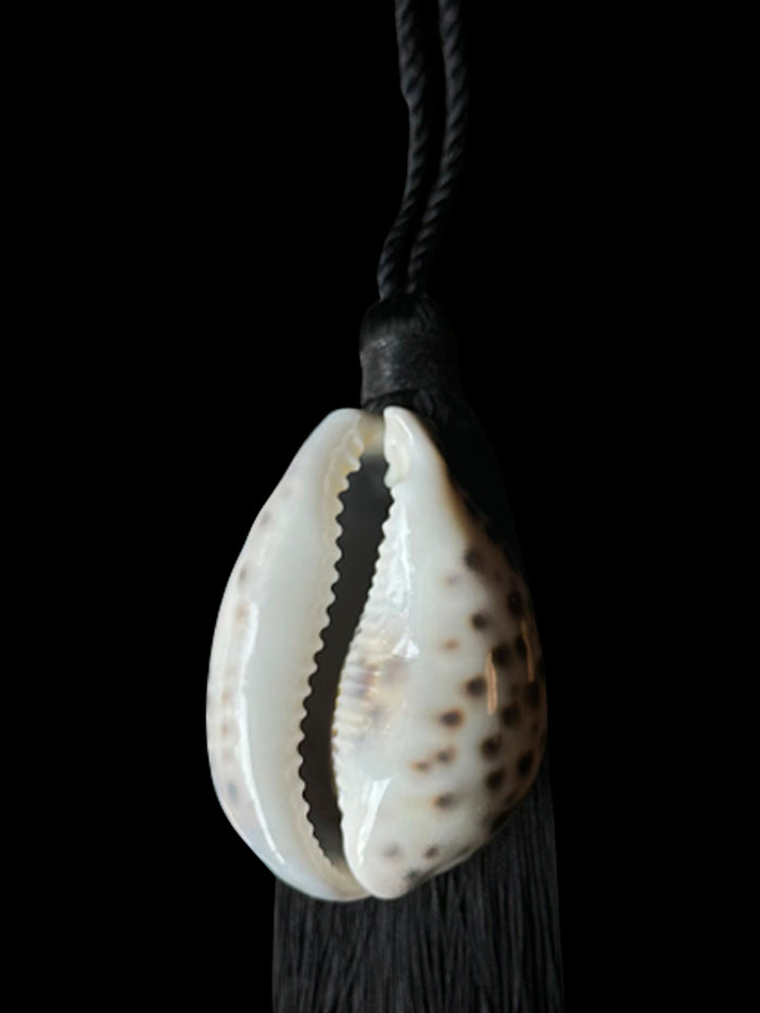 Dezso By Sara Beltran Tiger Cowry Tassel