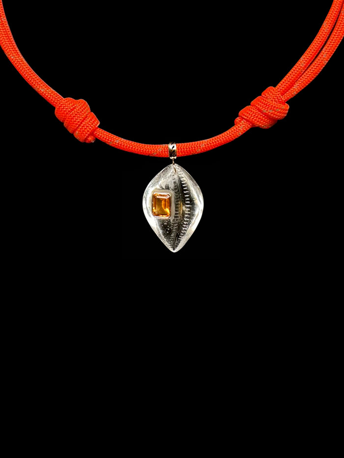 dezso by sara beltran Medio Citrine Cowry Neon Paracrod Necklace