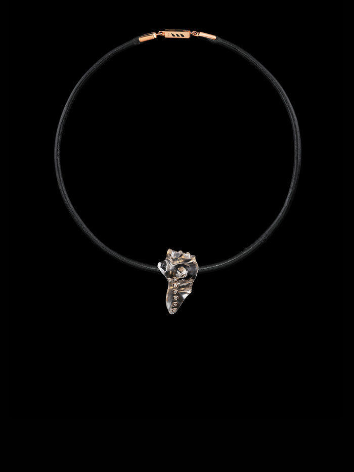 Dezso By Sara Beltran Miami Chank Bead With Diamonds