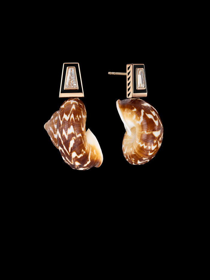 Dezso By Sara Beltran Ondulata Shell And Tapered Baghette Diamond Earrings