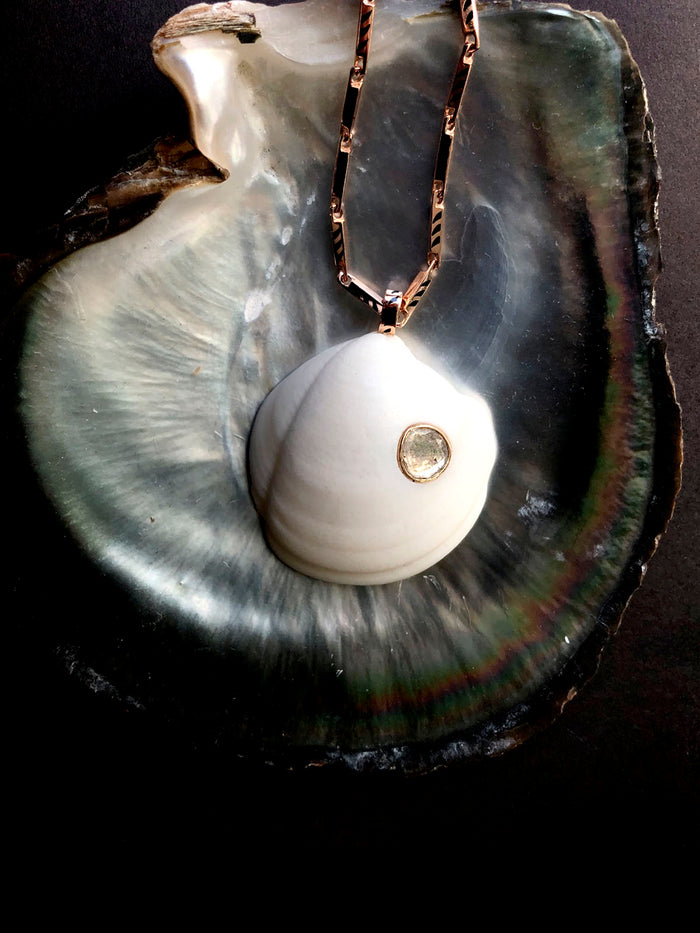 Dezso By Sara Beltran One Of A Kind White Shell With Polki Diamond