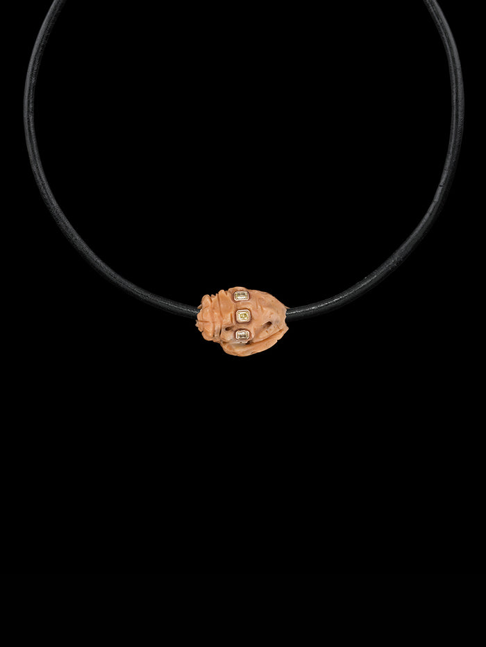 dezso by sara beltran Petite Coral Conch Bead with Cushion Cut Diamonds 5