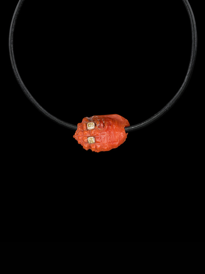 dezso by sara beltran Petite Coral Conch Bead with Cushion Cut Diamonds 6