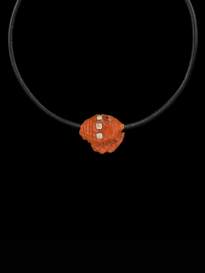 dezso by sara beltran Petite Coral Conch Bead with Cushion Cut Diamonds 7