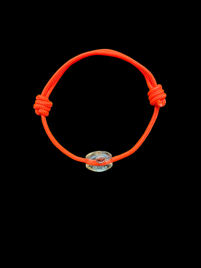 dezso by sara beltran Petite Cowry Bead with Sapphire Surf Cord Anklet