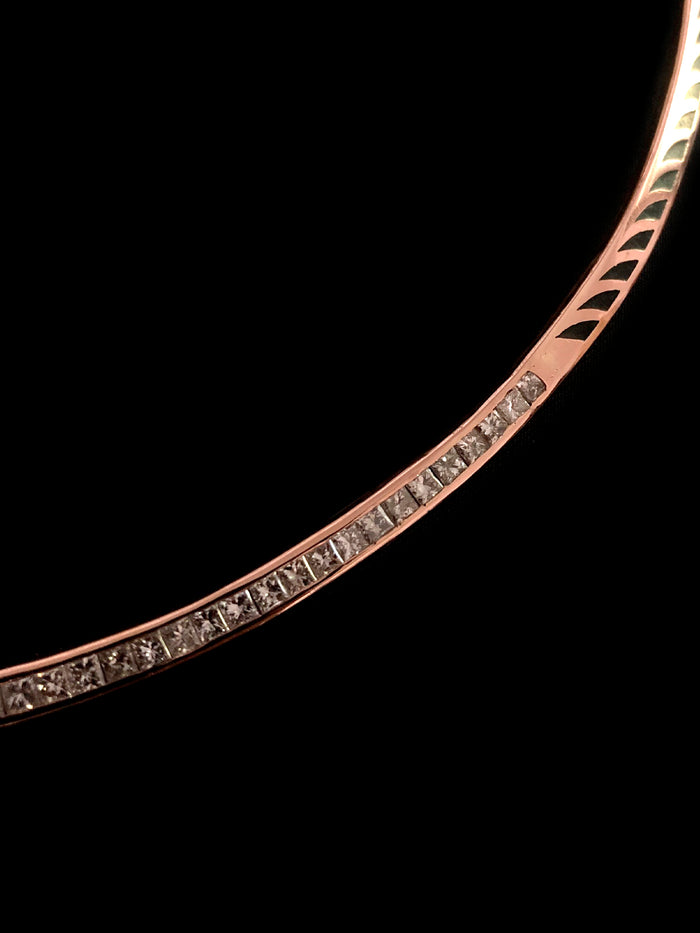 Dezso By Sara Beltran Petite Deco Cuff Necklace With Diamonds