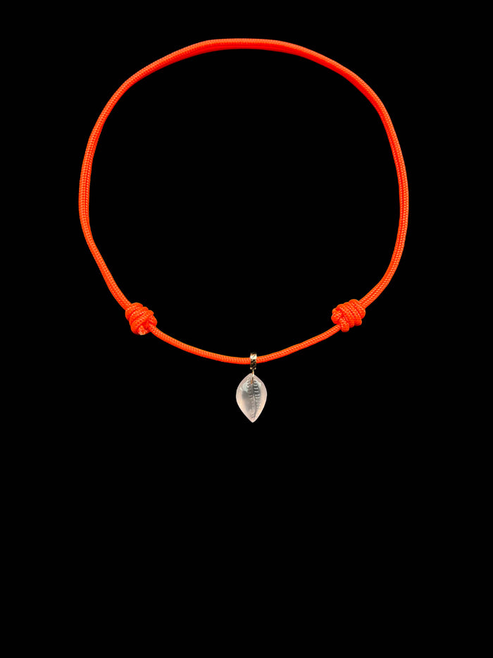 Dezso By Sara Beltran Petite Rose Quartz Carved Cowry Paracord Necklace