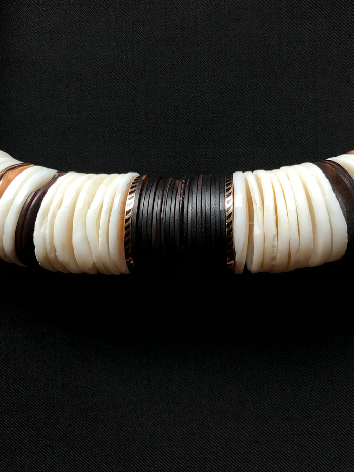 Dezso By Sara Beltran White And Coco Shell Puka 25 Mm