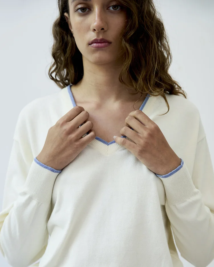 Diarte Loto Sweater Blue Detail