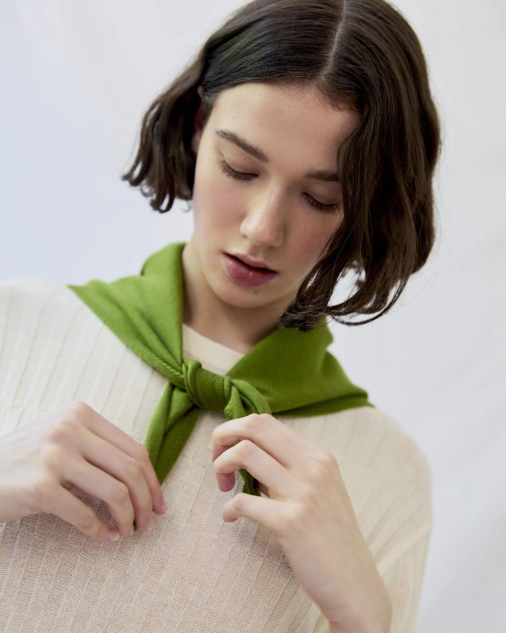 Diarte Triangle Bandana Moss Green