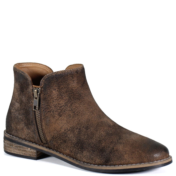 diba Citrus Sweet Brown Suede