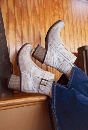 Diba Craze Hot Tan Vintage (Distressed)