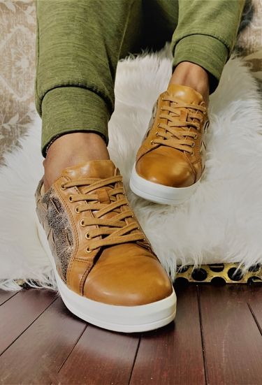 Diba Yuli Ana Black / White