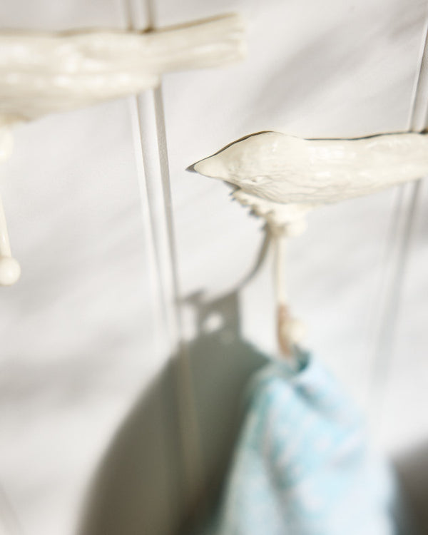 Dibor 2 Ivory Bird Wall Hooks