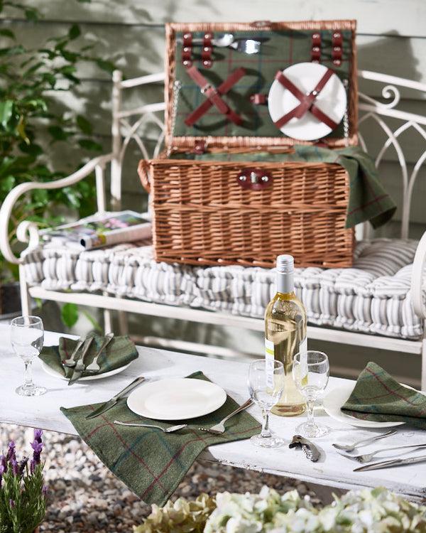 dibor 2 Person Green Tweed Picnic Hamper