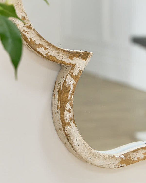 Dibor Antique Style Scalloped Wall Mirror