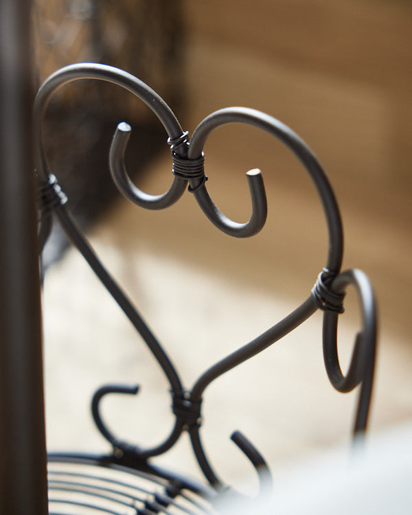 Dibor Brown Heart Kitchen Roll Holder