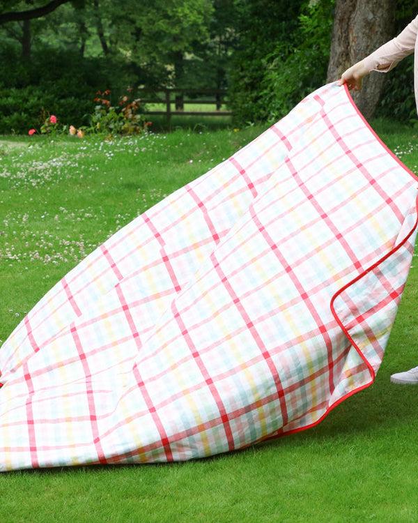 Dibor Chantilly Pastel Gingham Picnic Blanket
