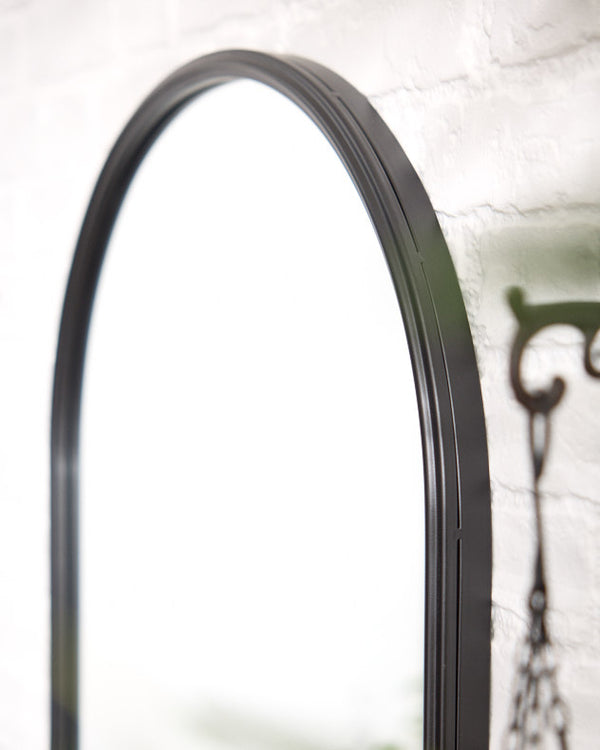 Dibor Classic Outdoor Arched Iron Mirror