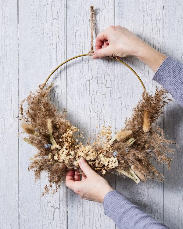 dibor Dried Flowers Half Wreath