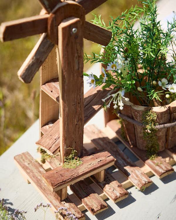 Dibor Epping Windmill Planter