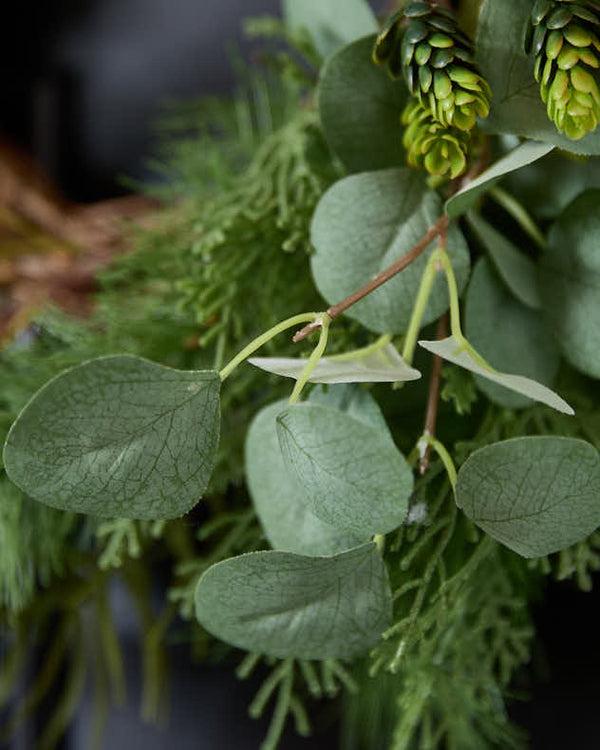Dibor Eucalyptus Hedgerow Wreath
