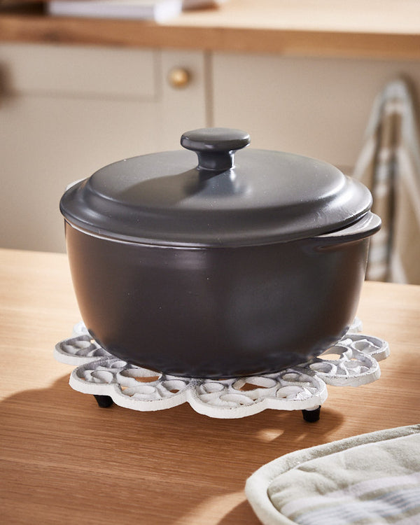 Dibor Extra Large White Cast Iron Trivet
