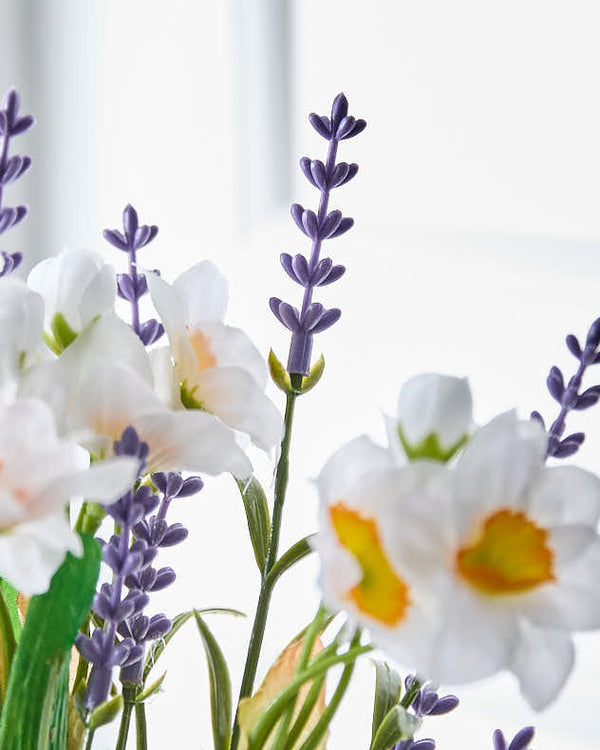 Dibor Faux Lavender And Narcissus Bunch