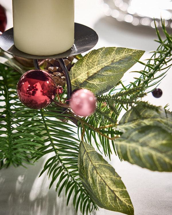 Dibor Festive Hedgerow Triple Pillar Candle Holder