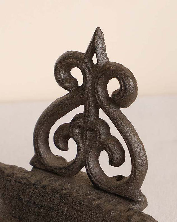 Dibor Fleur De Lys Cast Iron Soap Dish