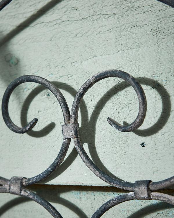 Dibor Folding Scrolled Wall Planter